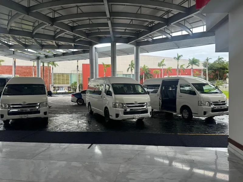 Vehículo para traslados en Acapulco